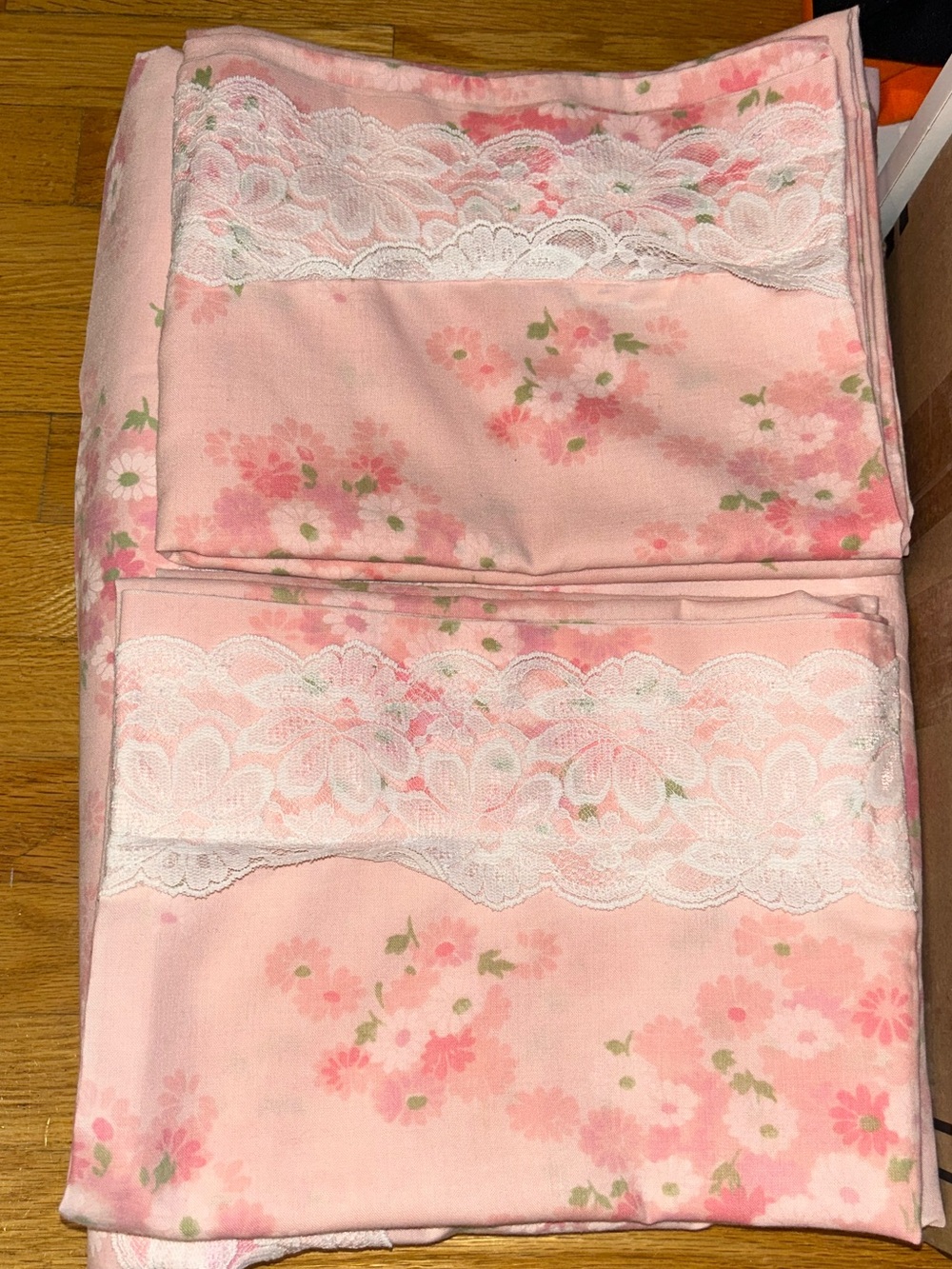 Women’s Lace-Trim Floral Sleep Set - Pink